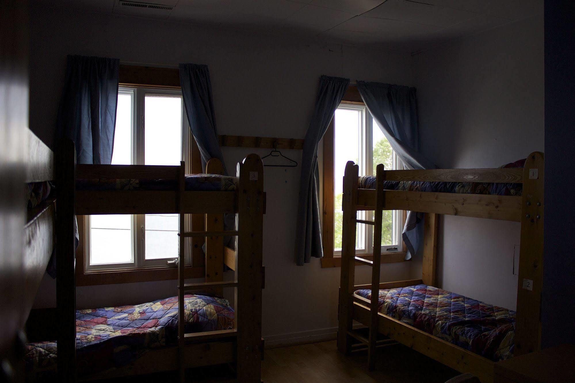 Gaspé Le Carabobo Auberge Forillon מראה חיצוני תמונה