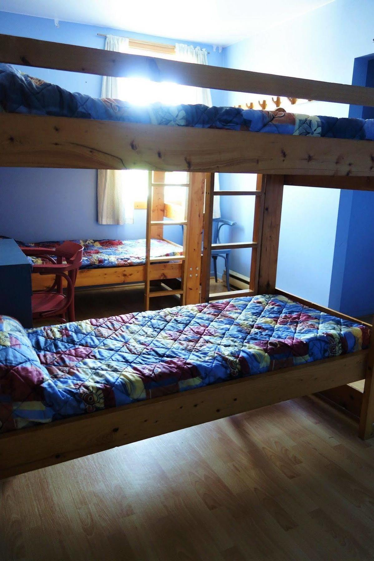 Gaspé Le Carabobo Auberge Forillon מראה חיצוני תמונה