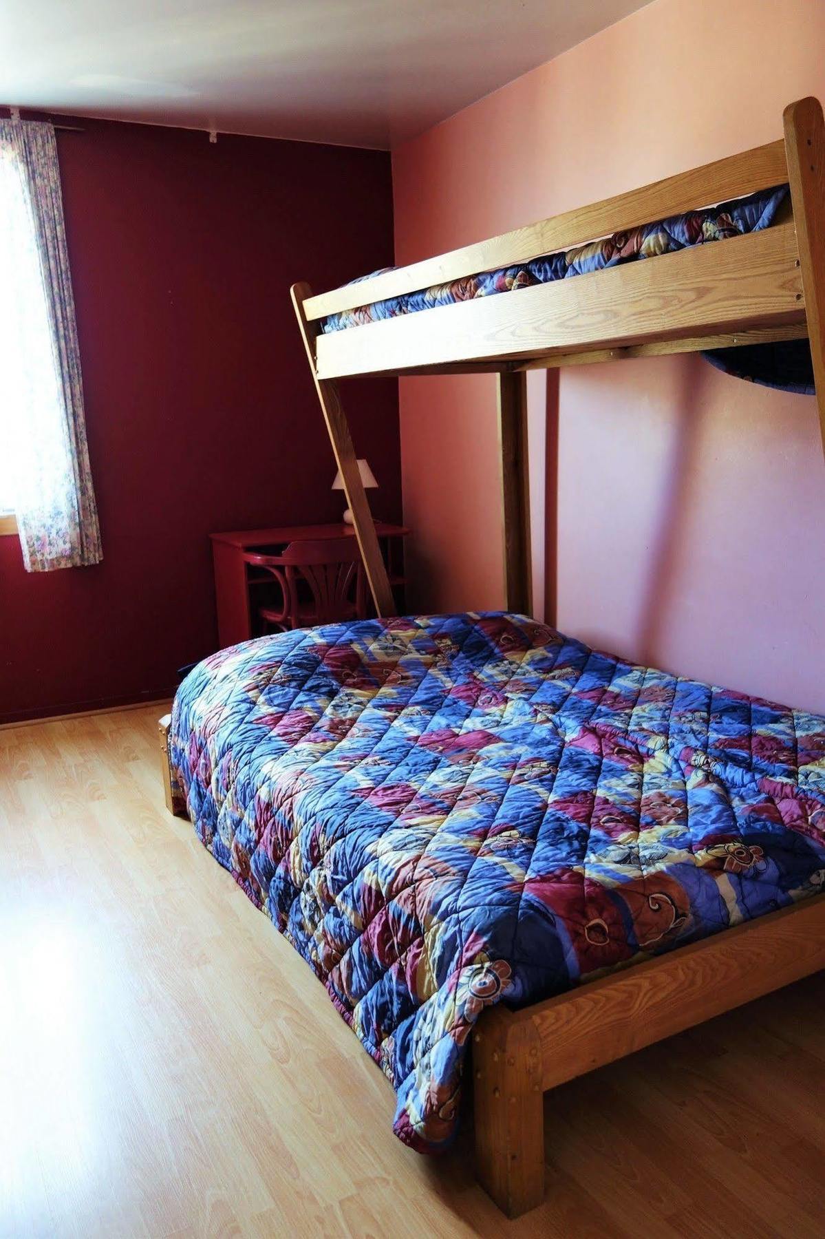 Gaspé Le Carabobo Auberge Forillon מראה חיצוני תמונה
