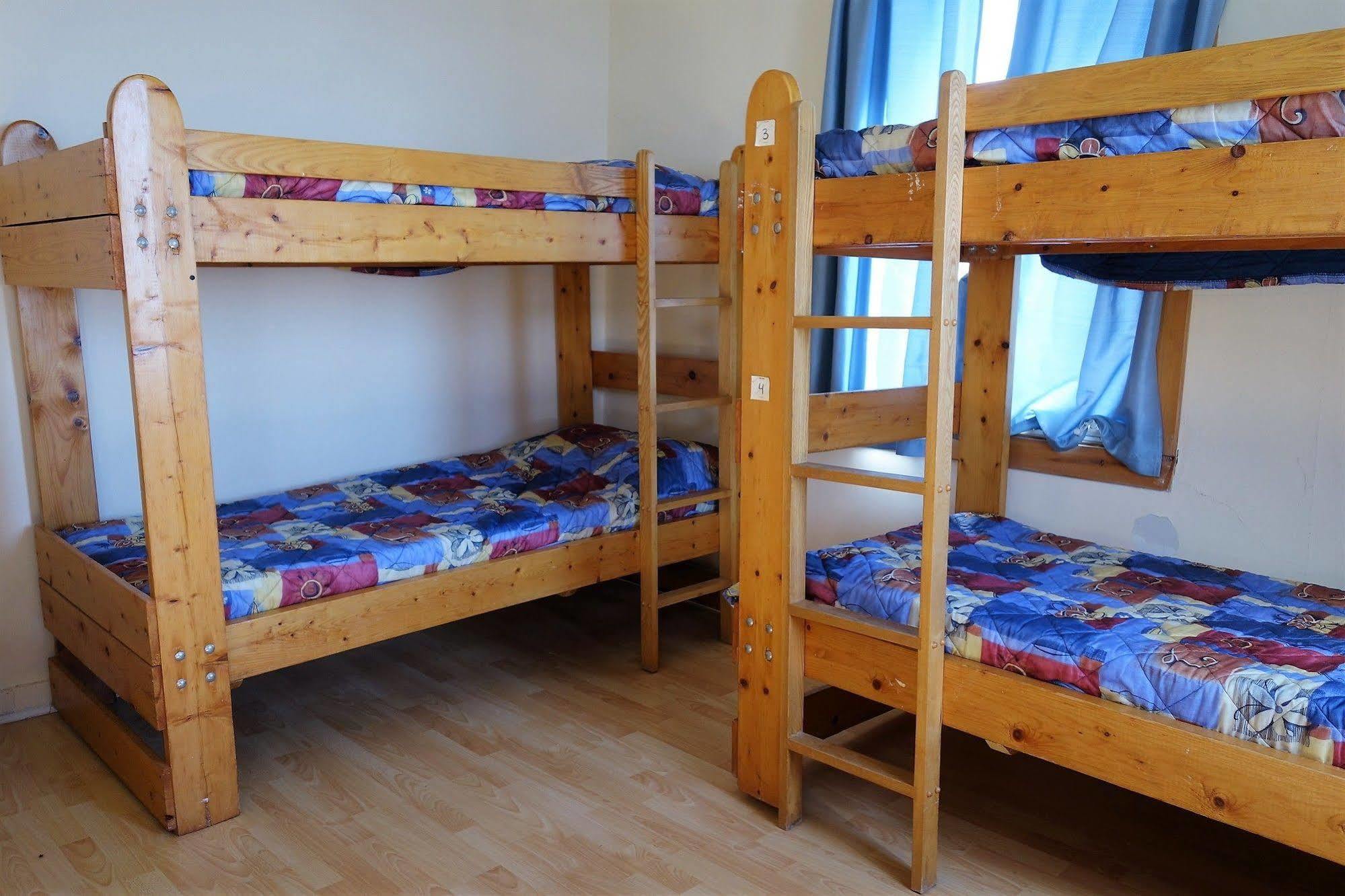 Gaspé Le Carabobo Auberge Forillon מראה חיצוני תמונה