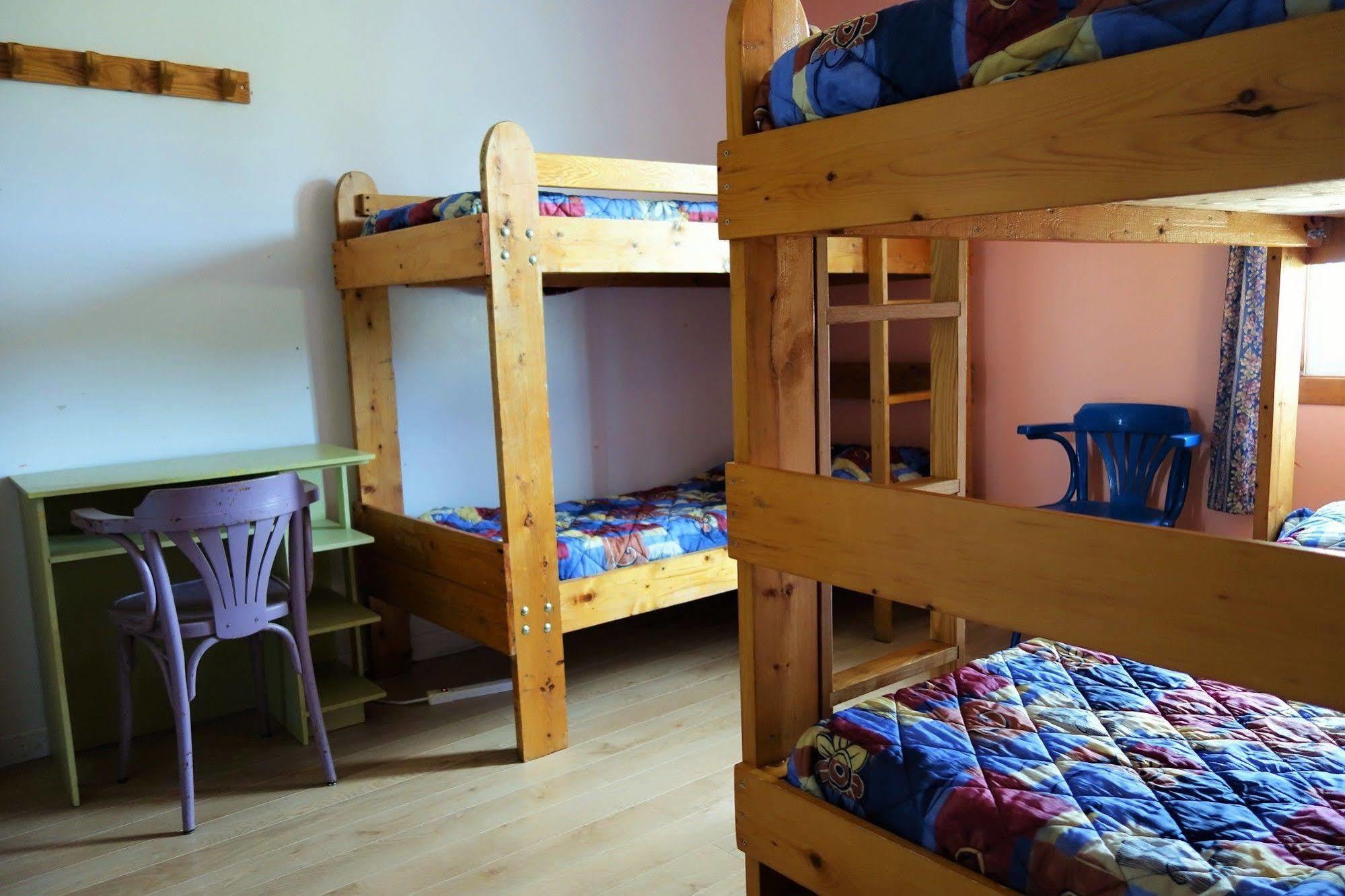 Gaspé Le Carabobo Auberge Forillon מראה חיצוני תמונה